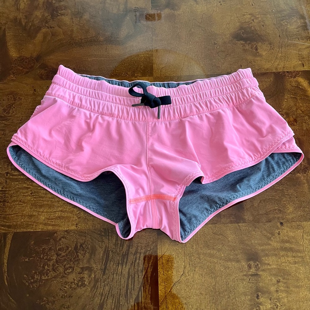 Lululemon Surf Short II, reversible, size XS